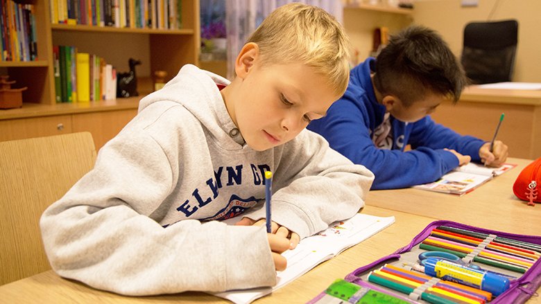 foreign-children-in-polish-schools.jpg